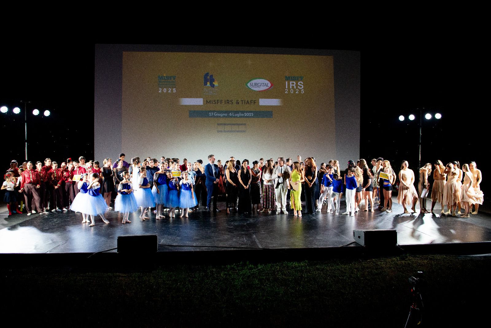 persone sul palco dei TIAFF awards